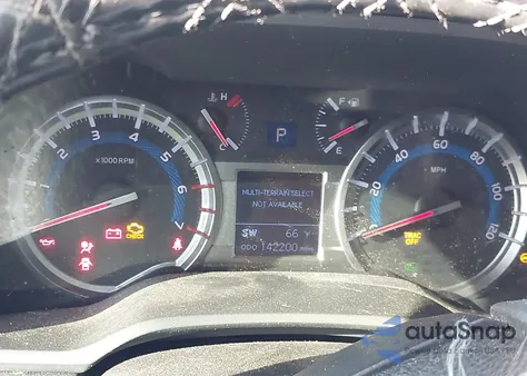 2018 Toyota 4Runner Trd Off Road Premium из США, поврежденный, VIN JTEBU5JR2J5568998